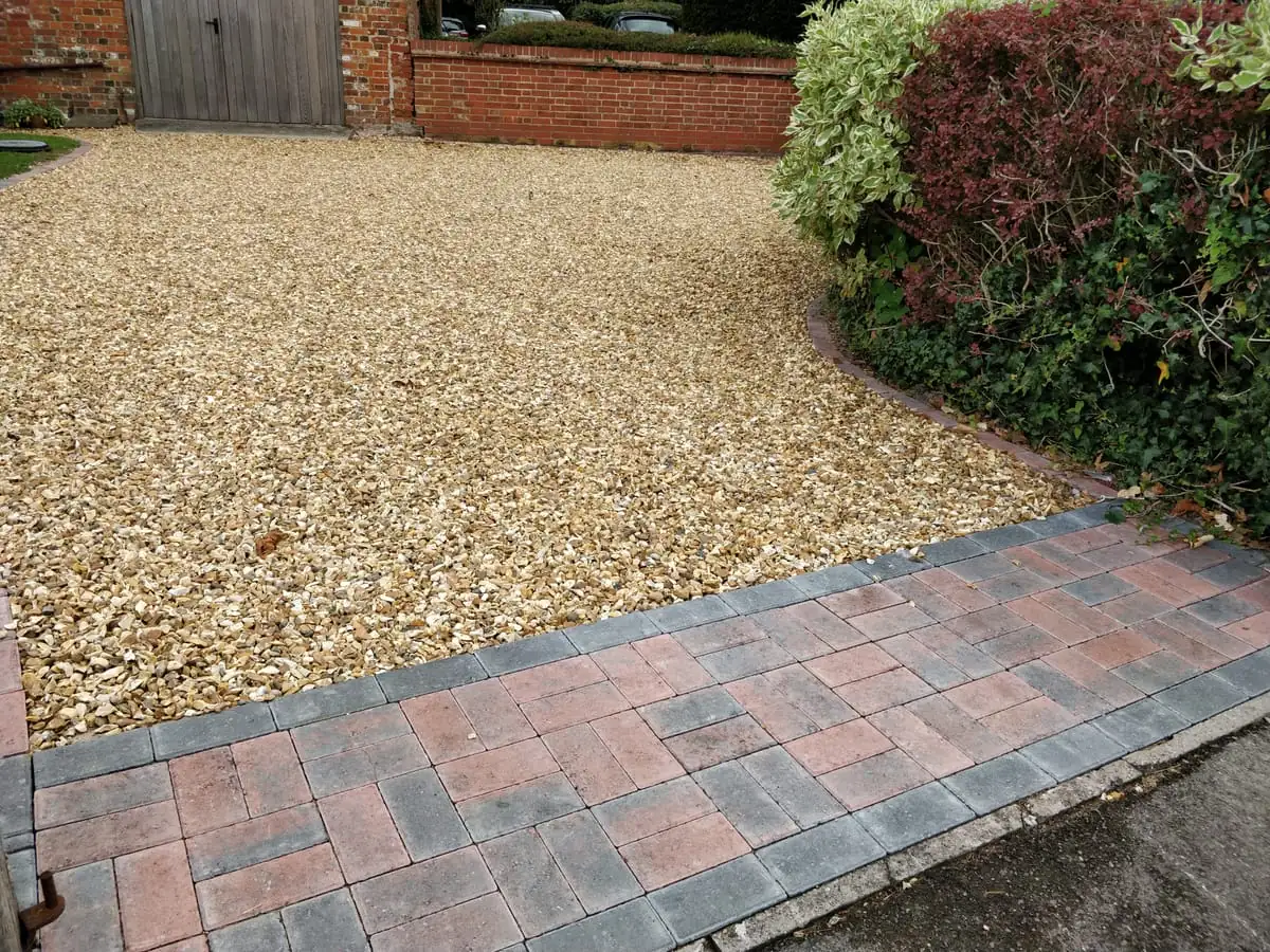 Gravel Driveways carried out by Bespoke Paving